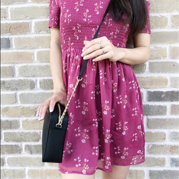 Gaby’sBags👜💕-NWT Michael Kors Crossbody Black - Picture 2 of 7